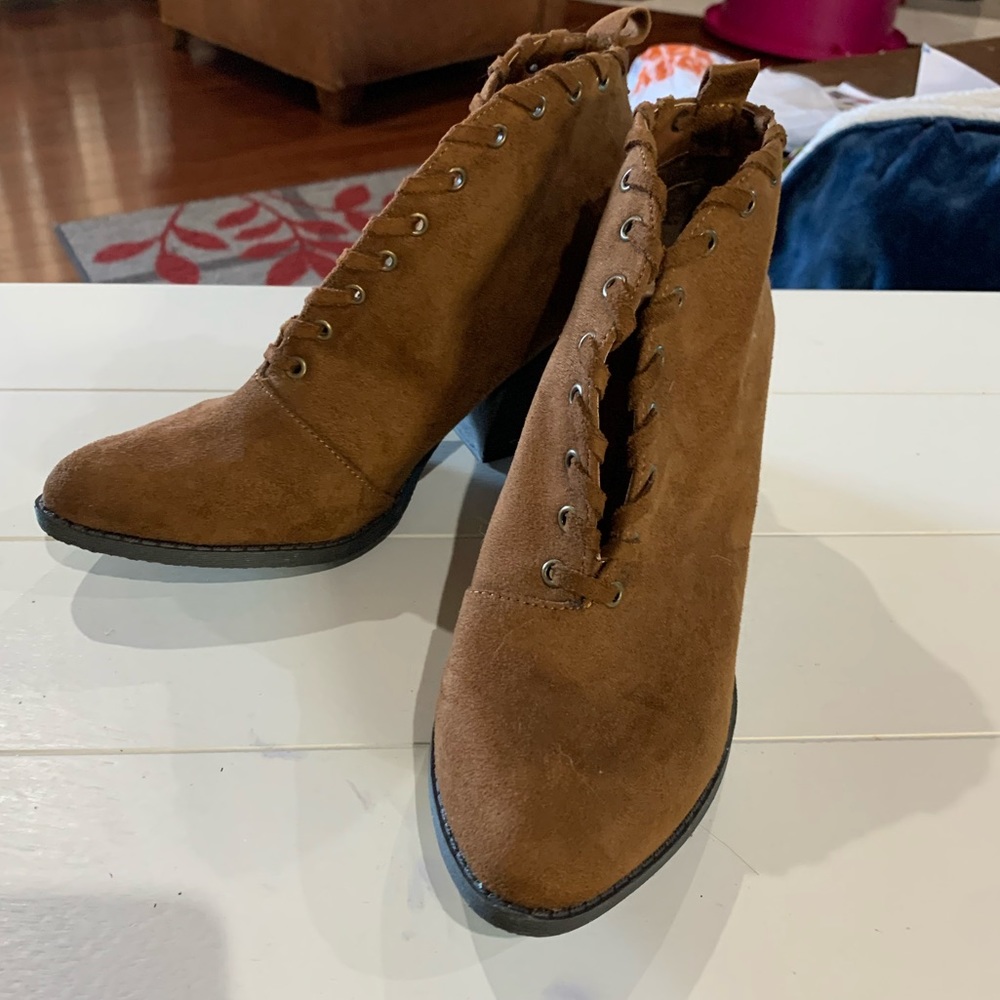 Coconuts by Matisse Brown Suede Ankle Boots - Ladies 7